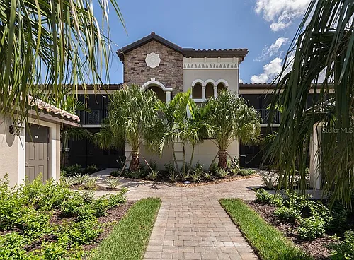 5528 Palmer Cir #105 Photo 1