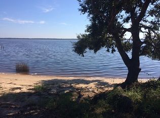 Robinson Point Rd, Milton, FL 32583