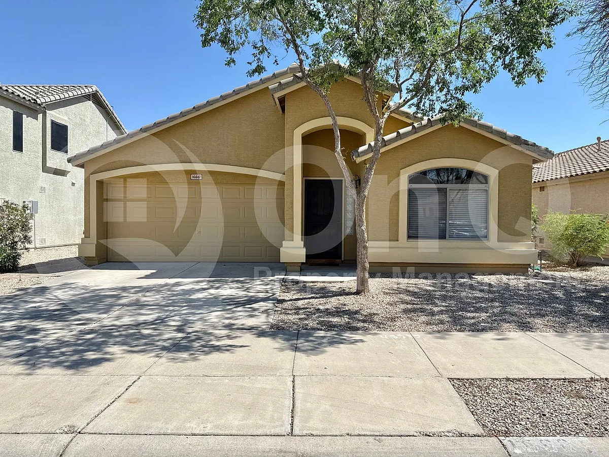 3 bed, 2.0 bath, 1591 sqft, $1,999 — Photo 2