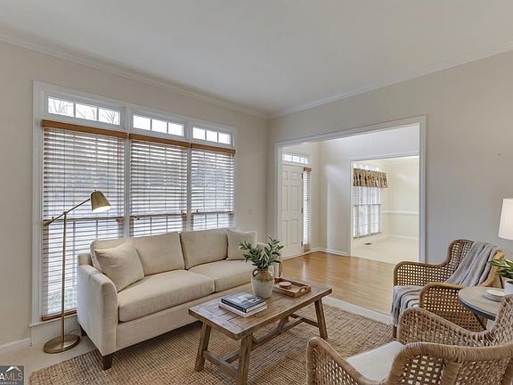 3rd image of 1830 Sanborne Way