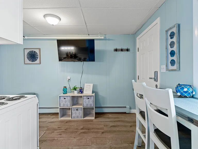 44 E Grand Ave #464 — Photo 6