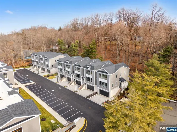 188 Broadway #5, Woodcliff Lake, NJ 07677