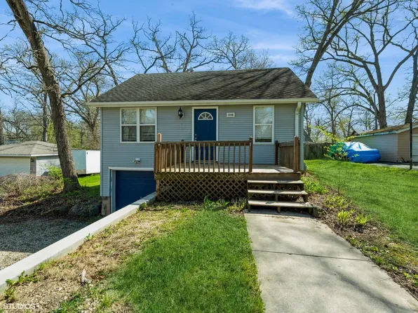 3116 Park Dr, Wonder Lake, IL 60097