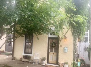 836 W 3rd St, Madison, IN 47250