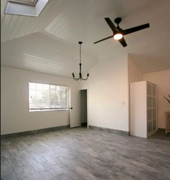 13203 Dewey St — Photo 10
