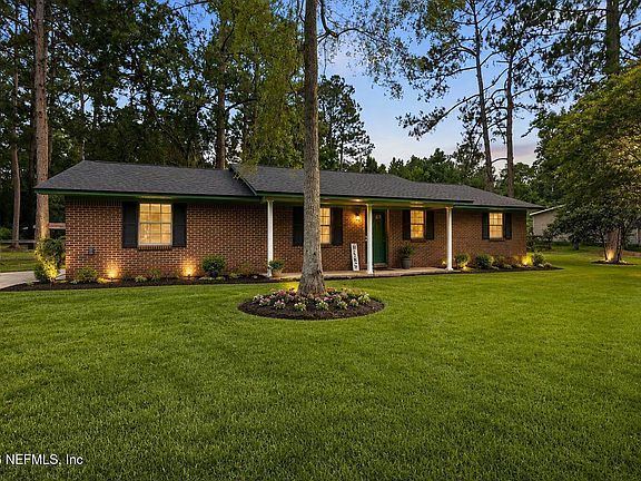 3rd image of 54392 SHERWOOD Road