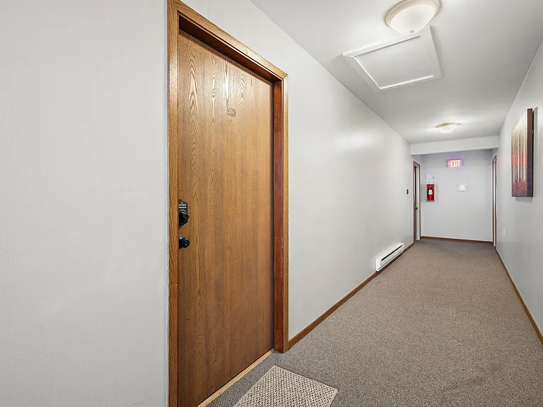 501 Alan Dr #204 — Photo 17
