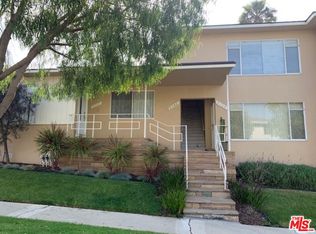 5702 S Corning Ave, Los Angeles, CA 90056
