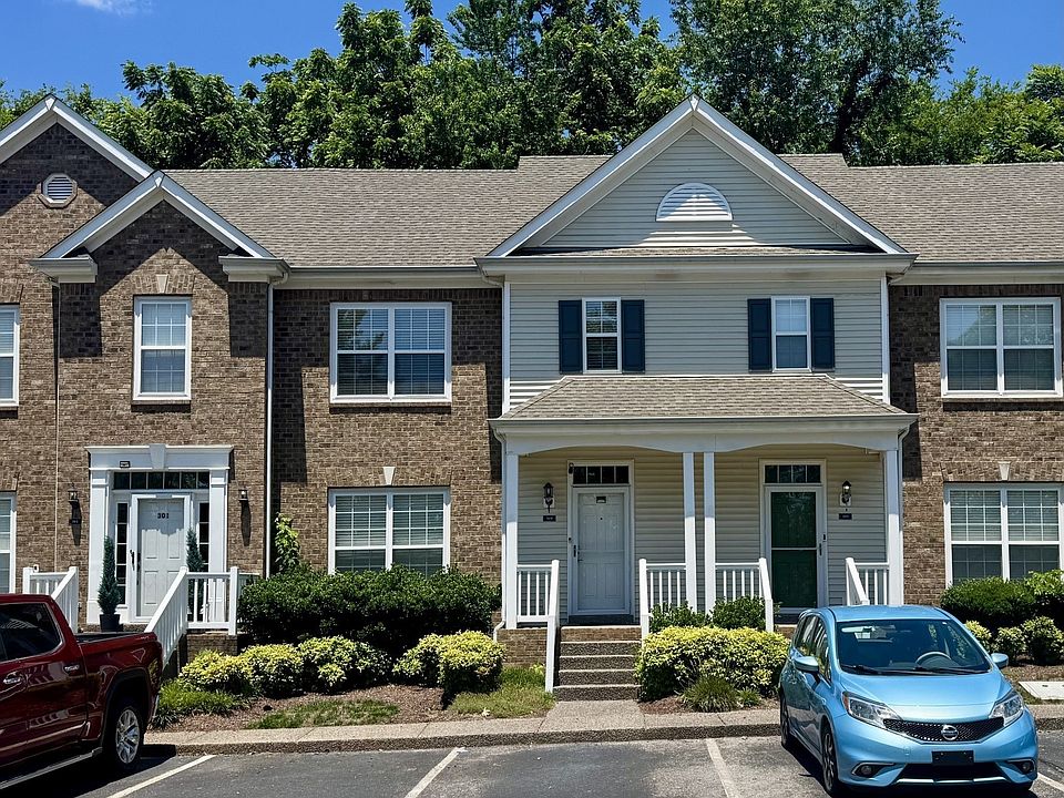 1st image of 303 Newport Meadows Cir