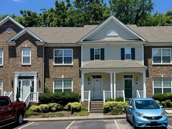 303 Newport Meadows Cir, Thompsons Station, TN 37179