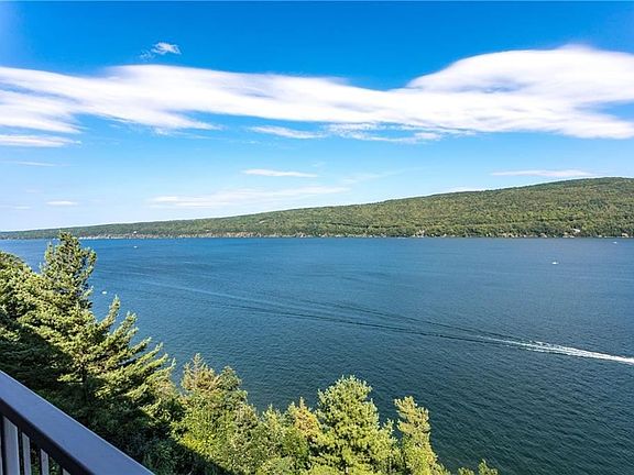 3rd image of 166 Cliffside Dr