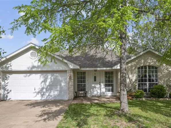 1211 Mullins Ct, College Station, TX 77845