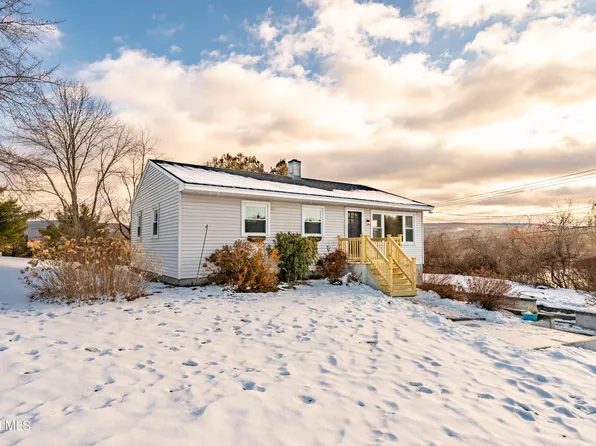 6 Brod Acres Road, Poestenkill, NY 12140