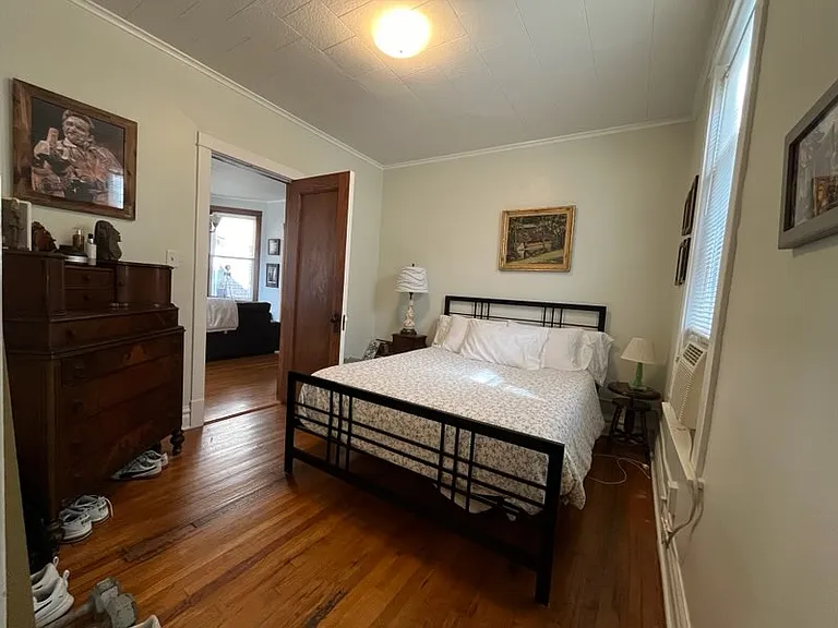 2254 W Addison St #2 — Photo 11