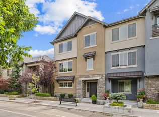 3290 E Thoroughbred Ln, Boise, ID 83716