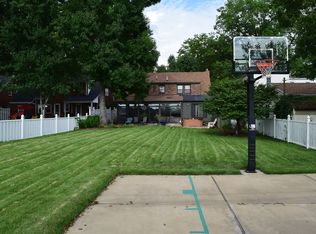 3830 Redmont Rd, Birmingham, AL 35213