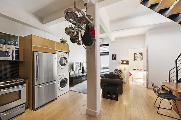 Sold by MNS | media 11