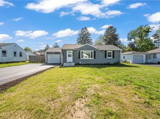 45 Cloverdale Rd, Rochester, NY 14616