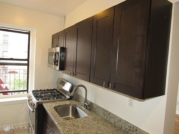 4th image of 4308 40th St APT 4K