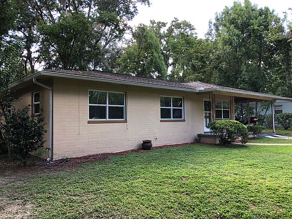 2nd image of 636 SE 31st Ave