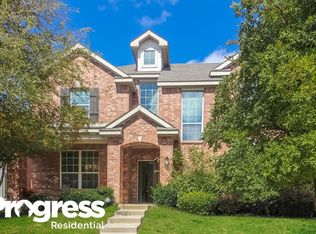1811 Poseidon Dr, Lancaster, TX 75134