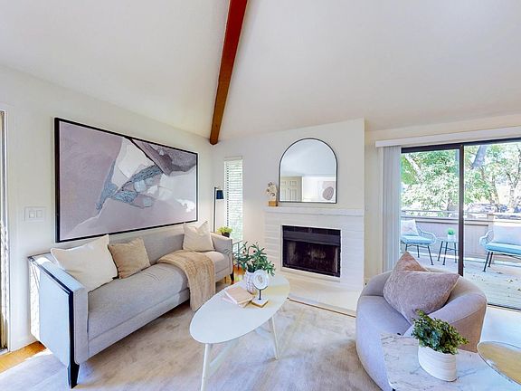 3rd image of 5701 Makati Cir E
