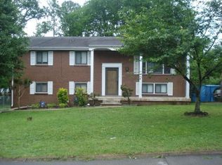 223 Eisenhower Dr, Nashville, TN 37211