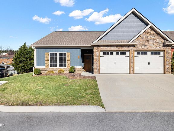 2nd image of 98 Mill Race Ct