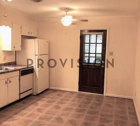 4th image of 3555 Arlena Dr NW