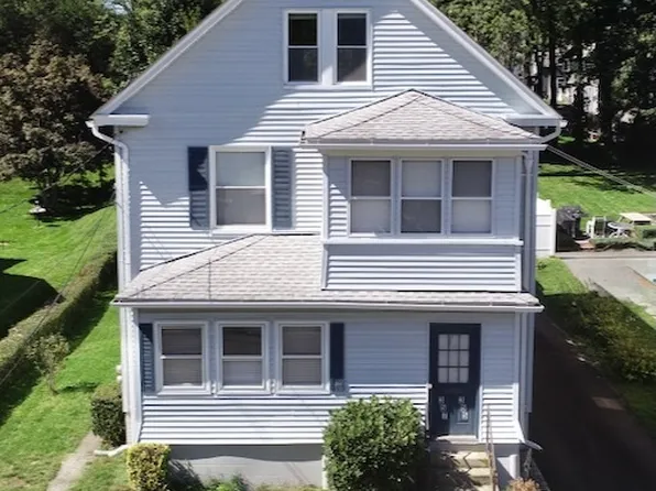 355 Parker Avenue South, Meriden, CT 06450