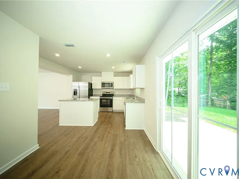 1121 Canterbury Ridge Rd — Photo 21