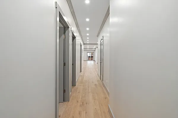 Rented by Compass | media 39