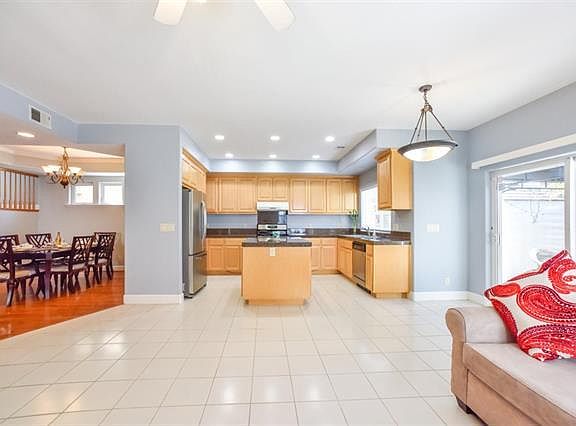4th image of 16833 Cory Dr