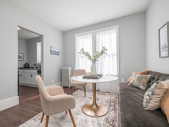 3rd image of 675 W Willis St #19