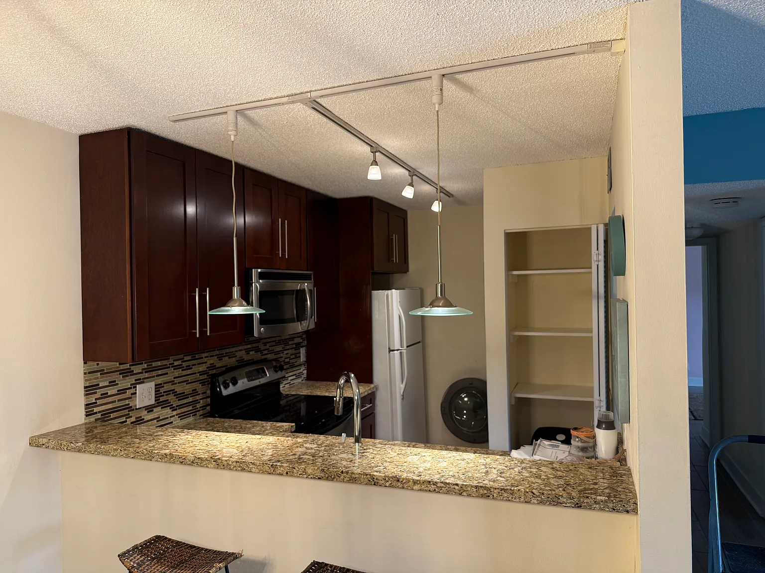 3402 Gardens East Dr — Photo 2