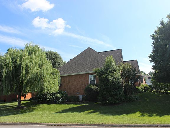3rd image of 12900 Sanderling Ln