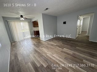 1610 S Spring St APT B, Springfield, IL 62704