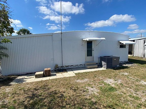 4th image of 5012 S Dakota Dr