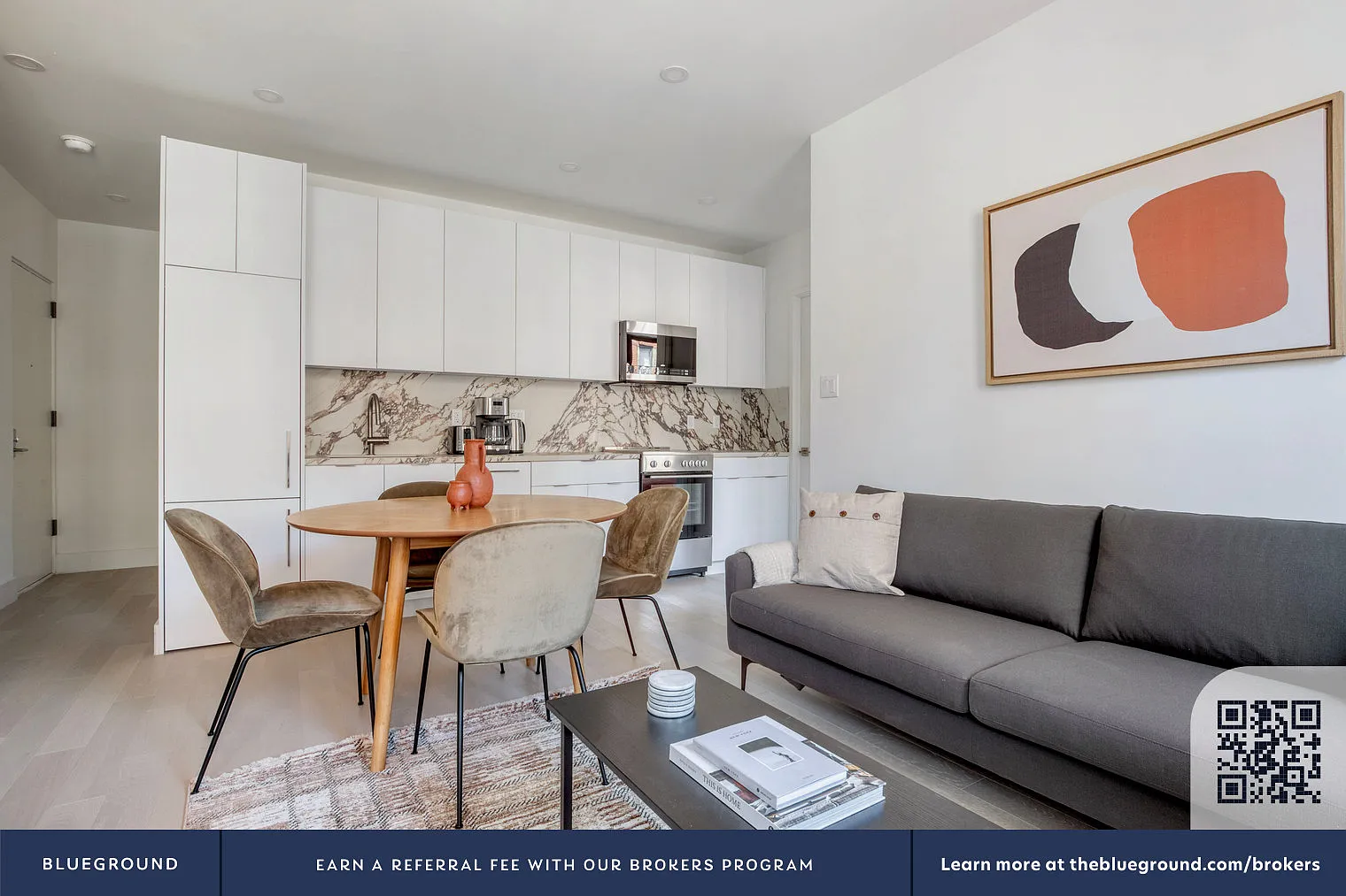 300 West 21st Street — Photo 3