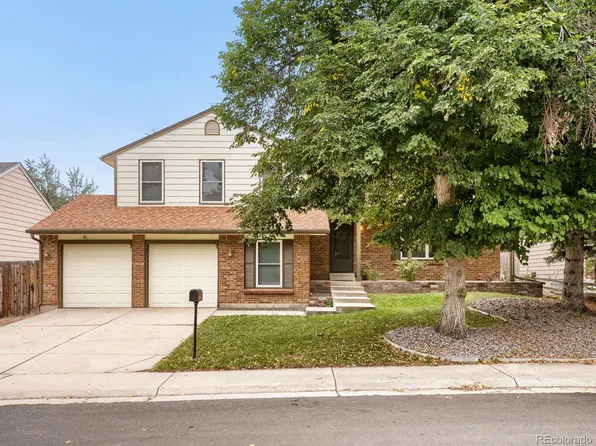 1472 S Laredo Way, Aurora, CO 80017