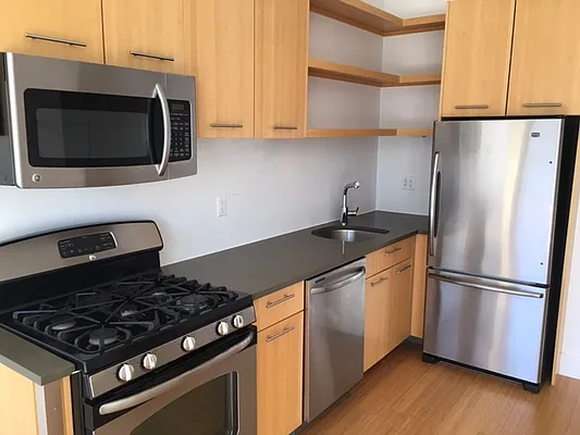 Rented by Premier Metro Realty Corp | media 40