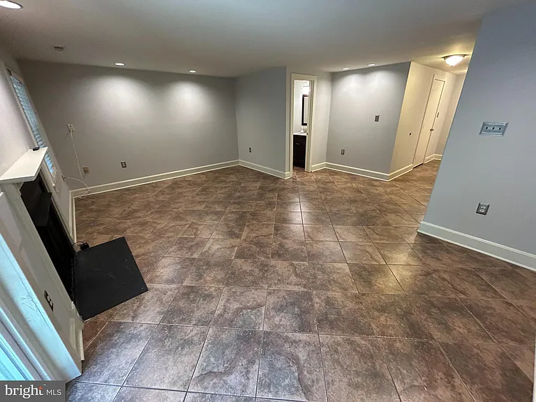14537 Creek Branch Ct — Photo 21