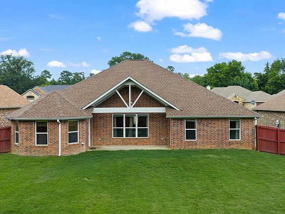 5th image of 4406 Red Oak Trl