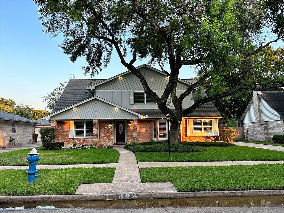 1st image of 9223 Petersham Dr