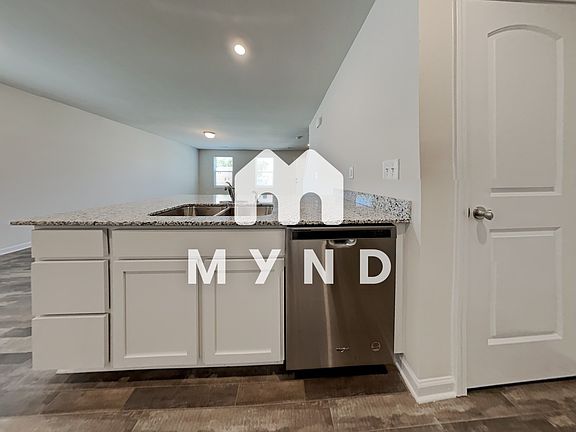 5th image of 242 Winston Ln #19