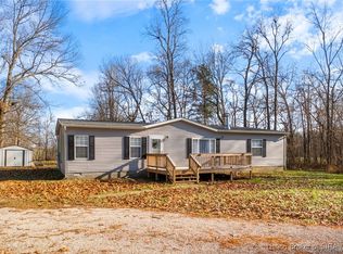 10860 Buffalo Trace Rd NW, Palmyra, IN 47164