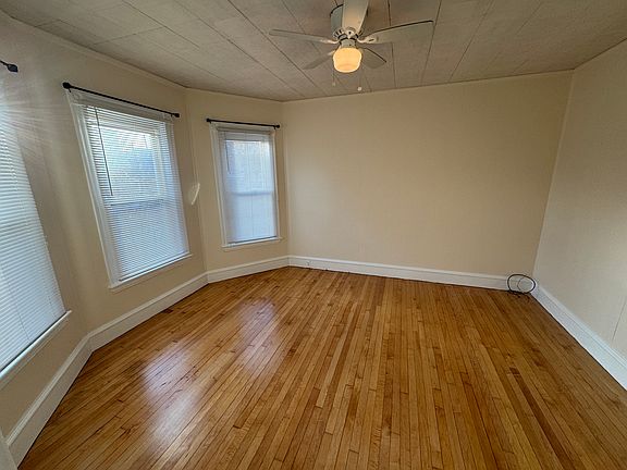 4th image of 377 Highland Ave #4