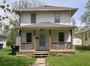 1327 Corby Blvd, South Bend, IN 46617