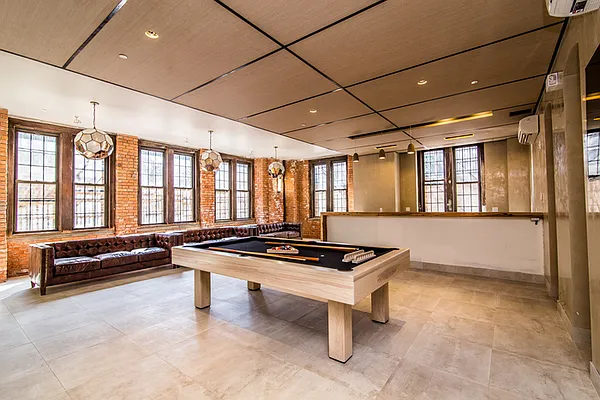 Rented by Nooklyn NYC LLC | media 161