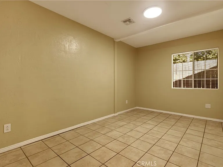 17723 Horace St — Photo 11